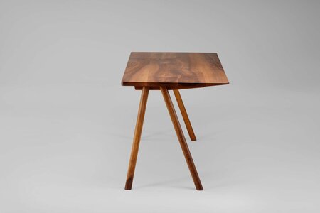 Büropult aus Nussbaum