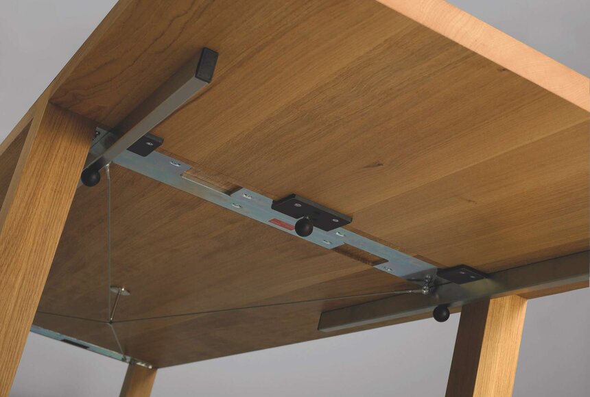stabile Tischverlängerung mit Seilsystem